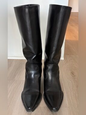 Black cowboy flat boots